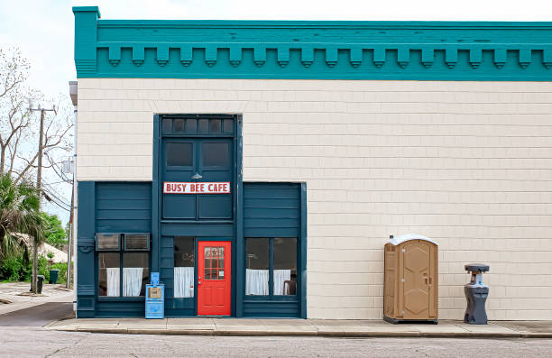 Best Construction site porta potty rental  in Red Oak, IA